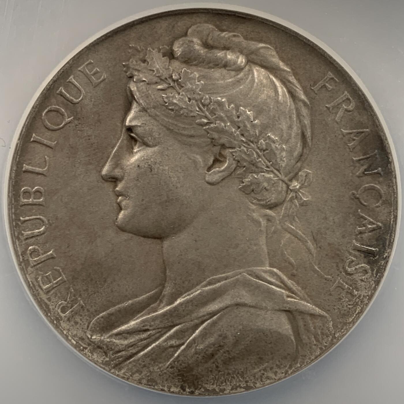 掌中浮雕-藏着的欧洲第053场 NGC MS63 : 1903年法国商业与工业部海关估价委员会银章，50mm