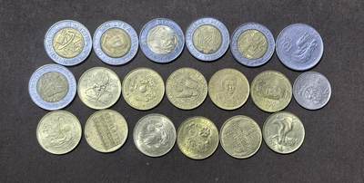 北京马甸外国币专卖第148期，外国币，中国早期纪念币专场，陆续上拍，欢迎关注 - 意大利500里拉纪念币6枚，200里拉纪念币11枚，100里拉纪念币2枚，总计：19枚不重复