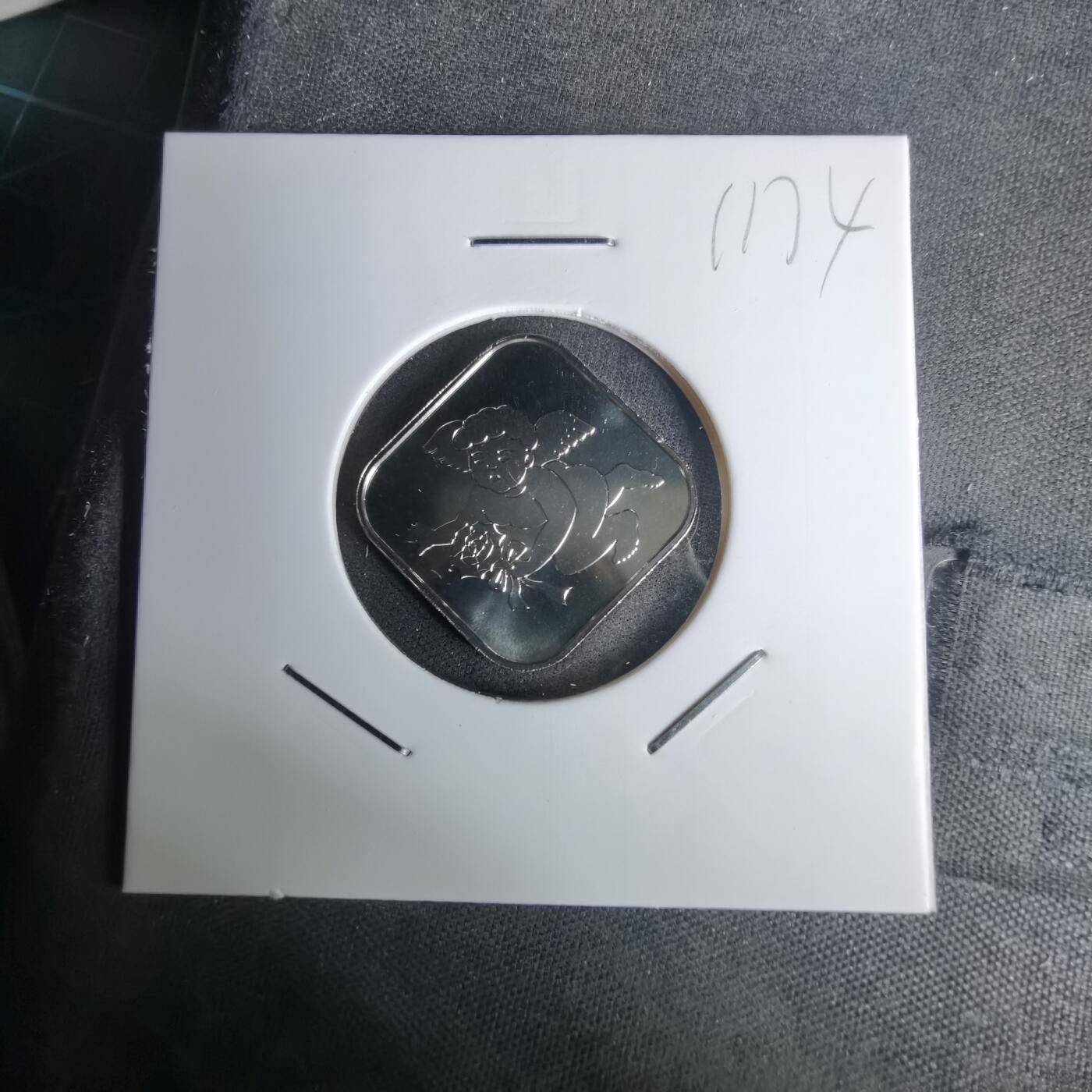 沼泽如烟--第1011场 小天使1997年纯银章4.3克