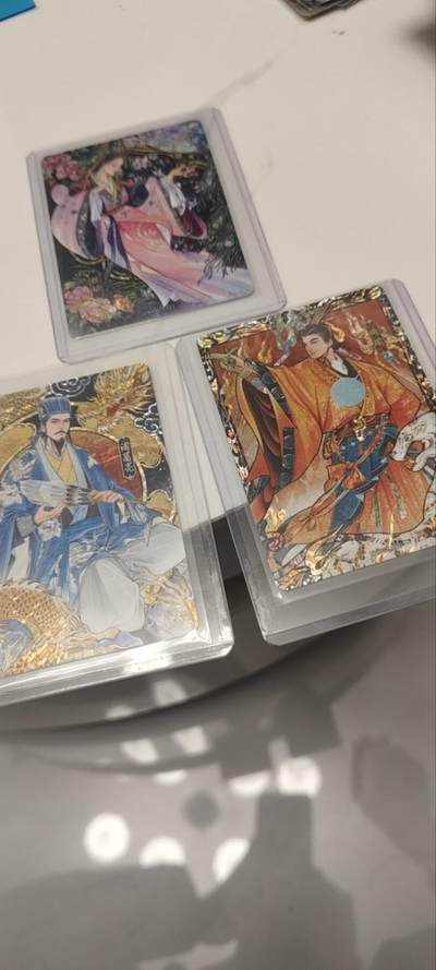 秋原瞳的小店第三十七期（春，荷尔蒙的气息扑鼻而来的季节） - 卡游三国漆彩艺术家一套3张齐