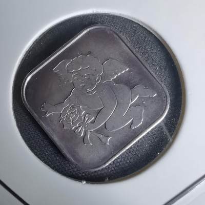 沼泽如烟--第1011场 - 小天使2001年4.3克纯银章