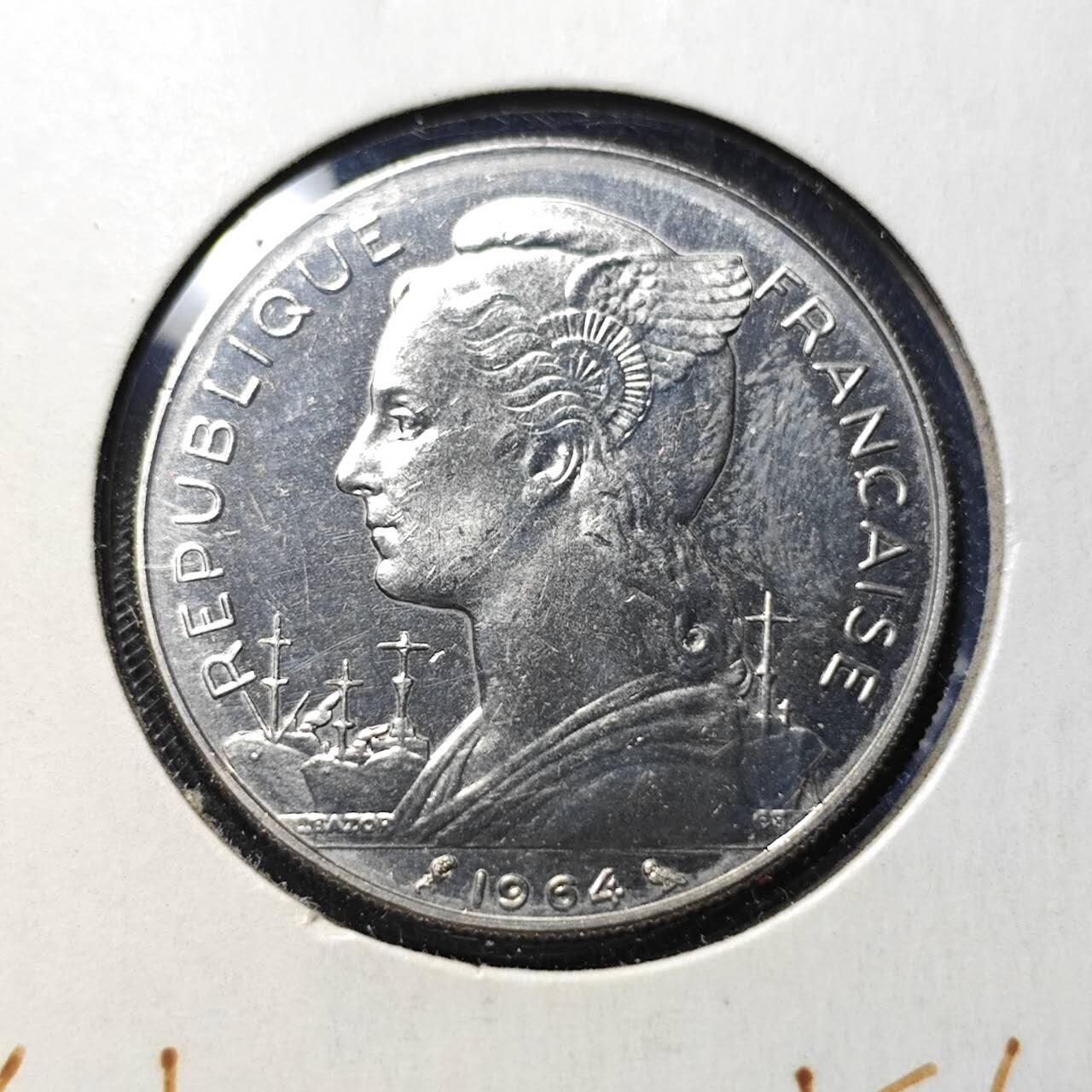 KK钱币收藏小铺   套币 批量/好品散币专场 2月预留时间 周末发货  1964法属留尼汪100法郎