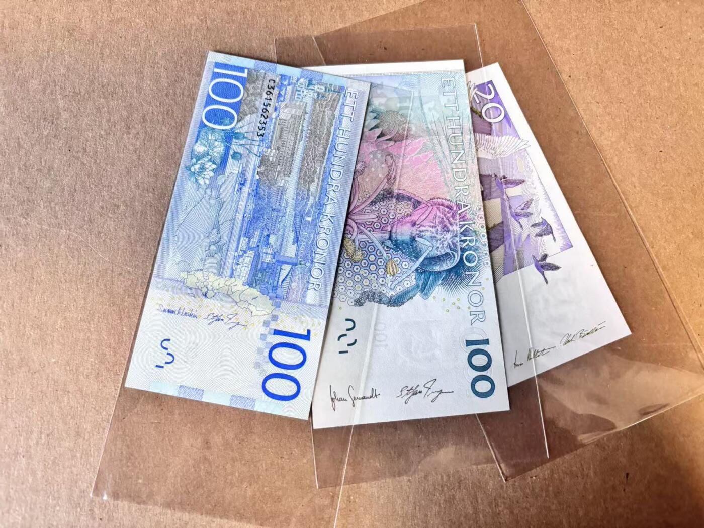 (800期大拍拍品火热征集中🔥）【Blue Auction】世界纸币精拍第790期——18级TOP拍卖/信誉/品质/专业/高效💫  【一组3张 含豹子号、倒置号】瑞典 20-100克朗 全新UNC