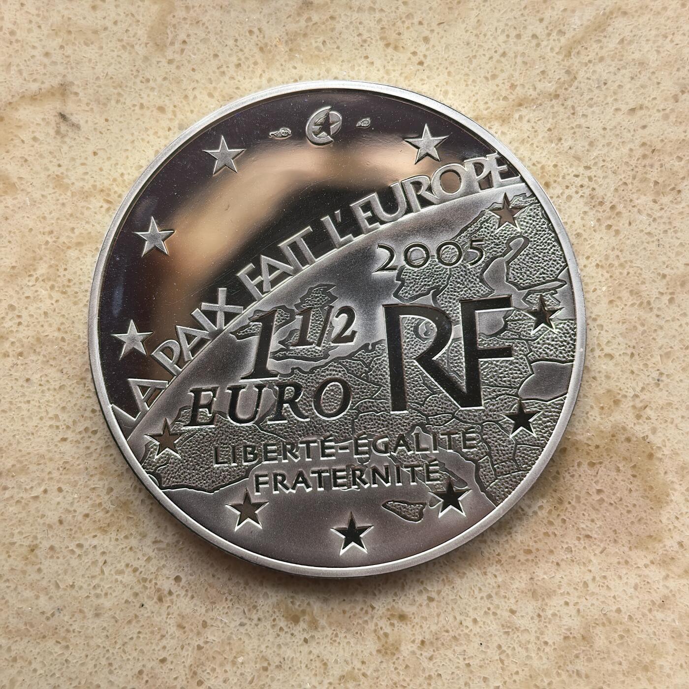 道一币馆币章第一百六十八场 法国2005年欧洲和平自由60周年1.5欧元银币  22.2g 900S 