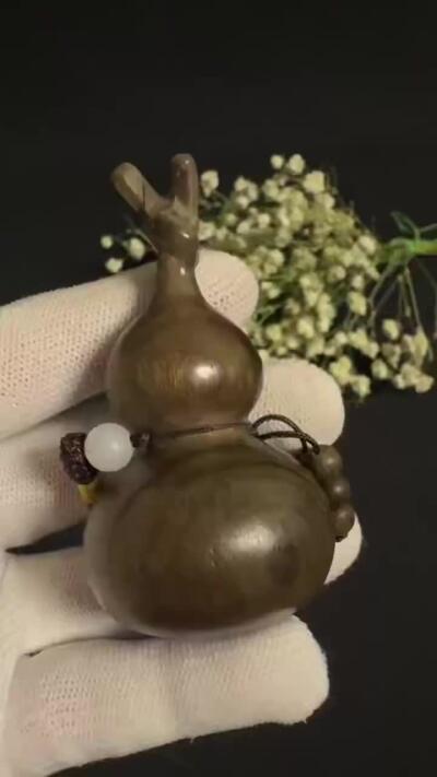 零元拍：金丝楠 精工葫芦 雕件手把件绿阴沉，满手留香金丝流溢。79/41/27MM