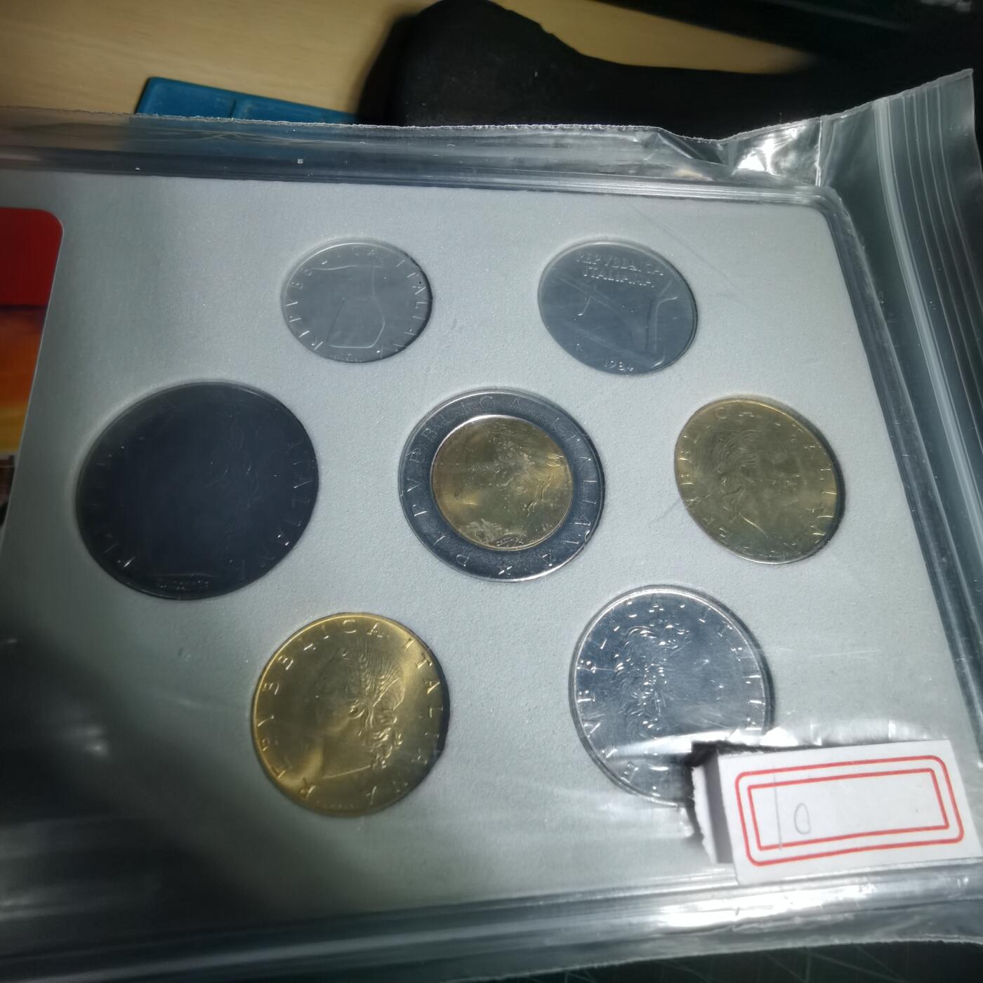 沼泽如烟--第1009场 意大利七枚套币