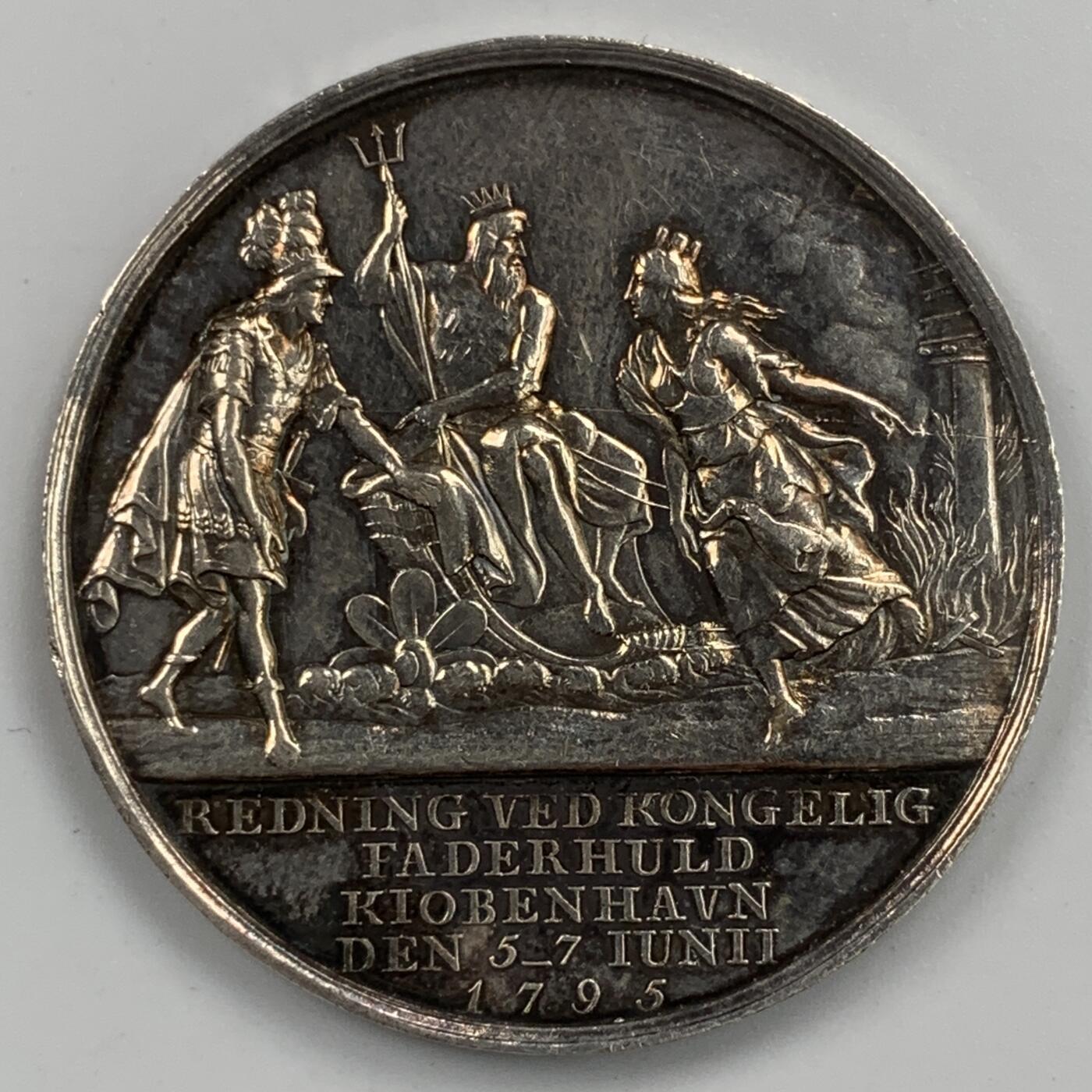 掌中浮雕-藏着的欧洲第053场 1795年丹麦银章，loos作品，36mm，13.7g