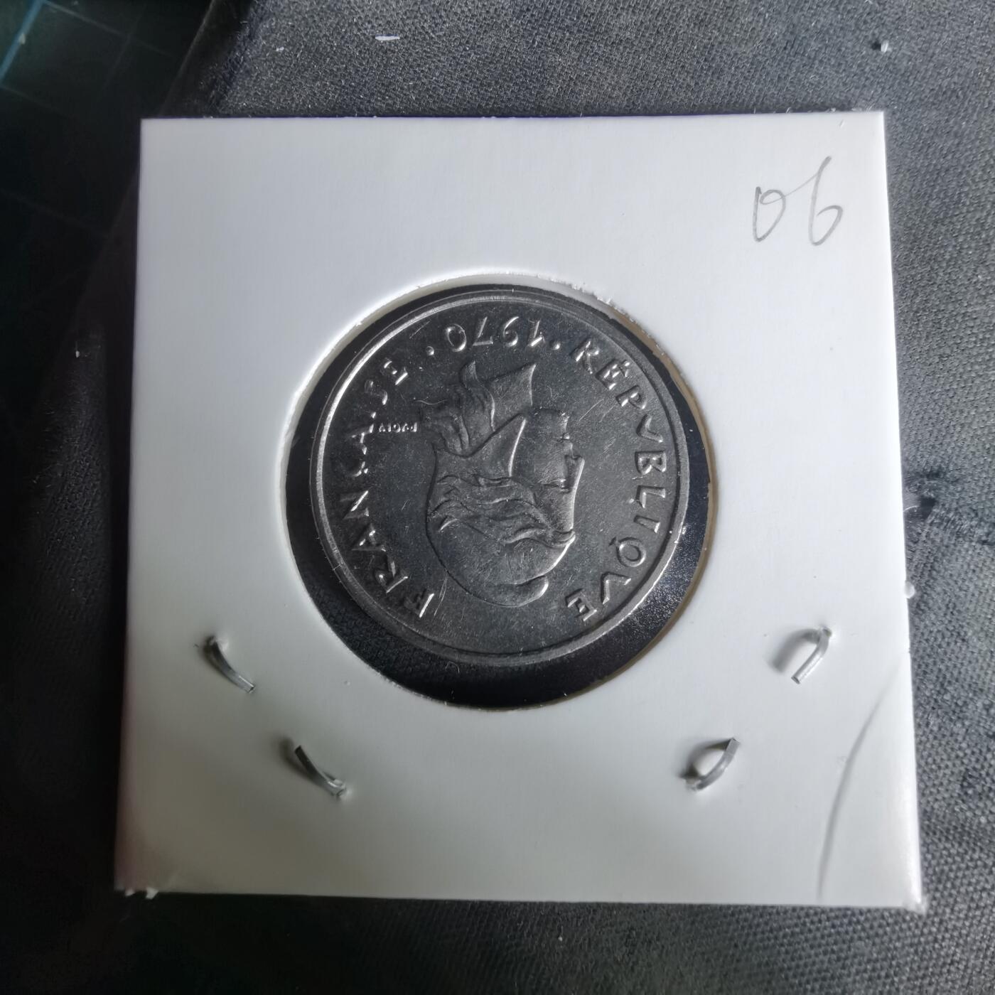 沼泽如烟--第1010场 法属新喀里多尼亚1970年10法郎