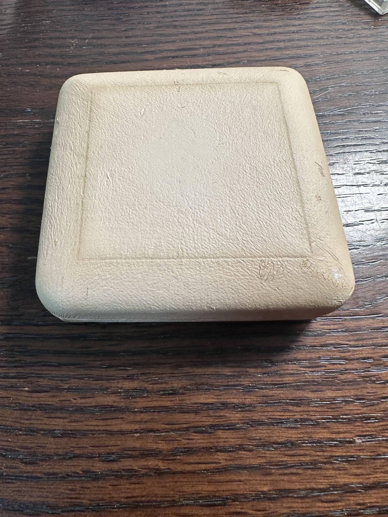 蒂克钱币-第59场 日本企业章 徽章拍卖 昭和46年 日本邮政制度创立100周年的大型纪念铜章，日本近代邮政之父-前岛密  盒证齐