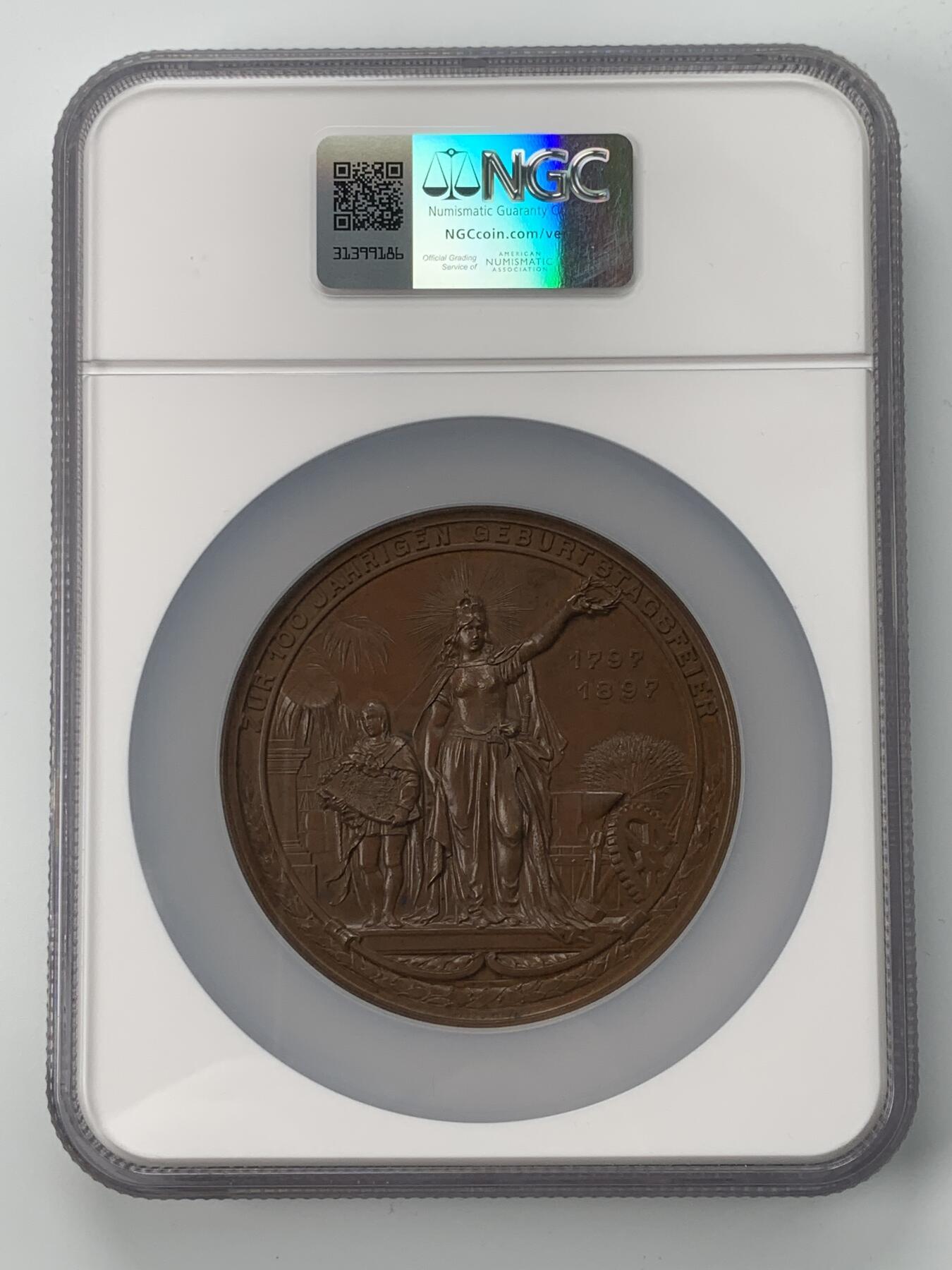 掌中浮雕-藏着的欧洲第053场 NGC UNC : 1897年德国普鲁士威廉一世百年纪念诞辰100周年纪念大铜章 , 75mm 