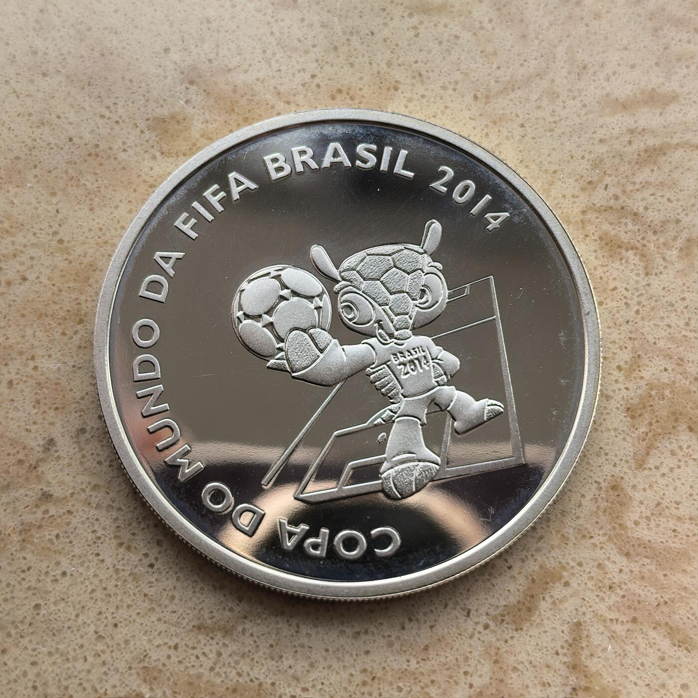 道一币馆币章第一百六十八场 巴西2014年足球世界杯-吉祥物5雷亚尔精制银币 27g 925S 20000