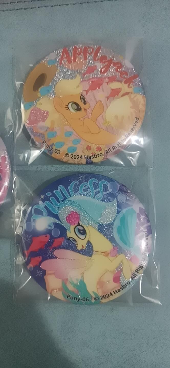 卡牌新人第二场 不寄存！！！ 卡游小马宝莉徽章3个