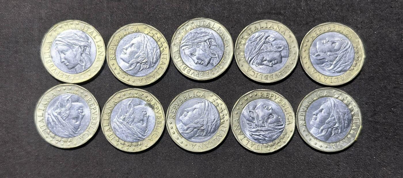 北京马甸外国币专卖第148期，外国币，中国早期纪念币专场，陆续上拍，欢迎关注 意大利1000里拉，对错版5对，