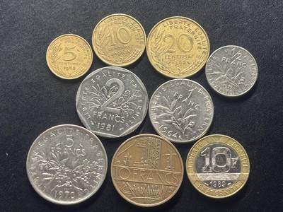 邮泉阁限时拍卖第四十二场（硬币在国外。请付邮费6元。） - 法国9枚