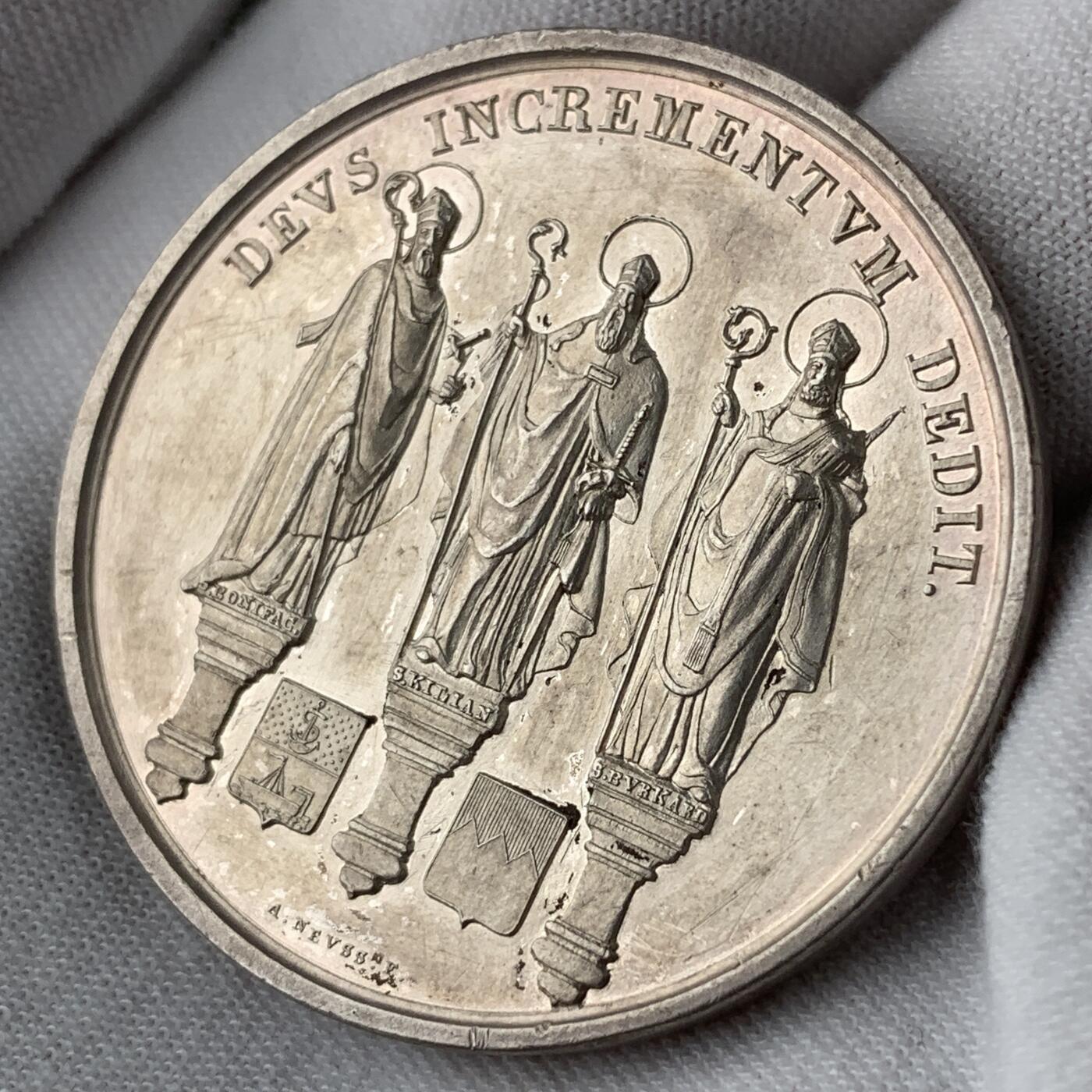 掌中浮雕-藏着的欧洲第053场 1843年德国维尔茨堡银章，40.8mm，26g