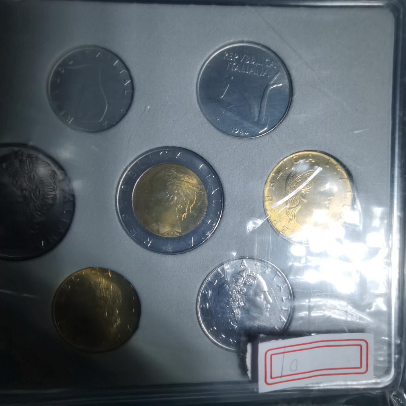 沼泽如烟--第1009场 意大利七枚套币