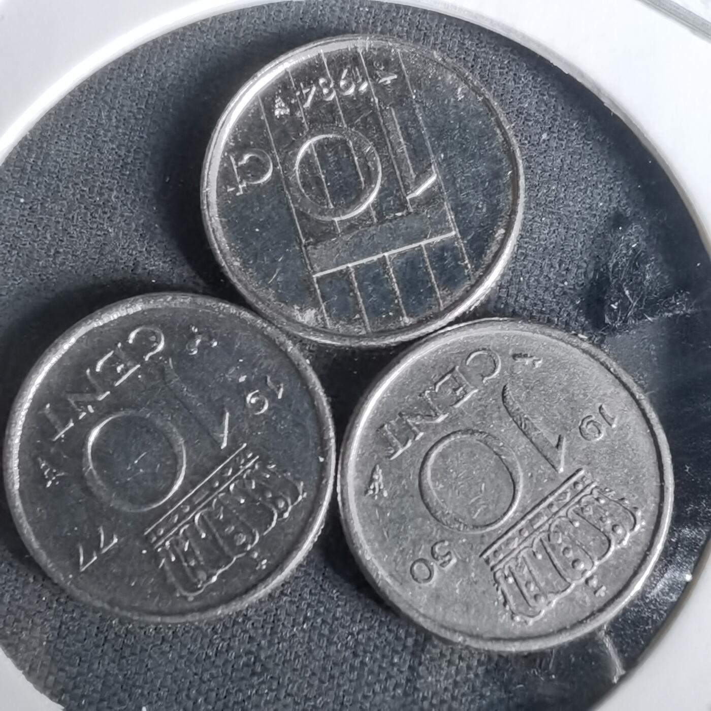 沼泽如烟--第1010场 荷兰三枚