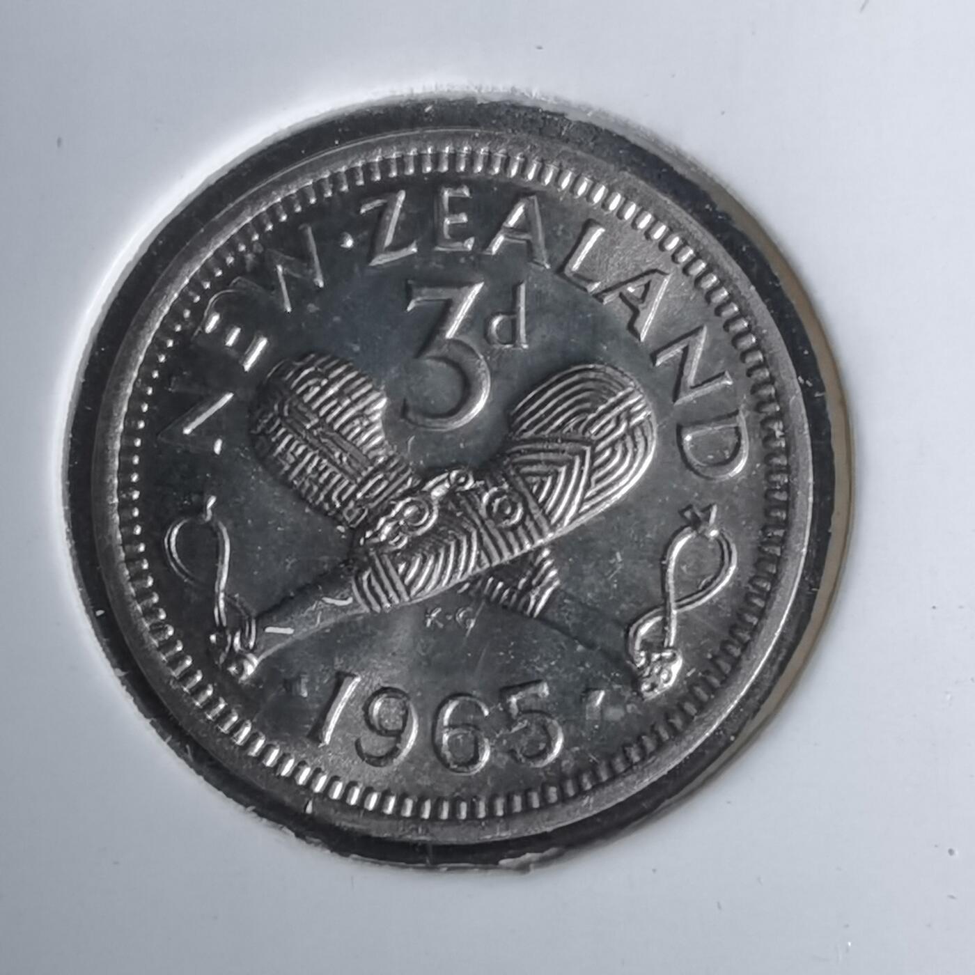 沼泽如烟--第1011场 新西兰1965年3便士