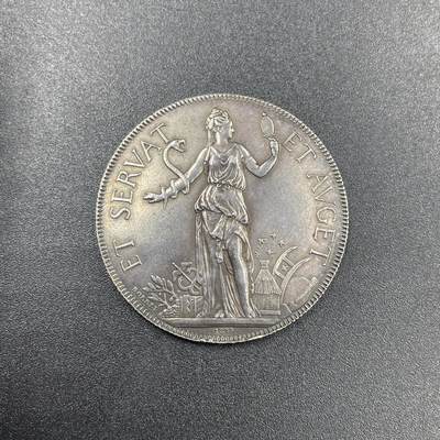 「木头集藏」章牌专场-第69场 - Borrel～1875年法国巴黎证券交易所证券交易商协会银章，直径：33.5 mm，15.2 g，边铭：蜜蜂 ARGENT，品相不错。