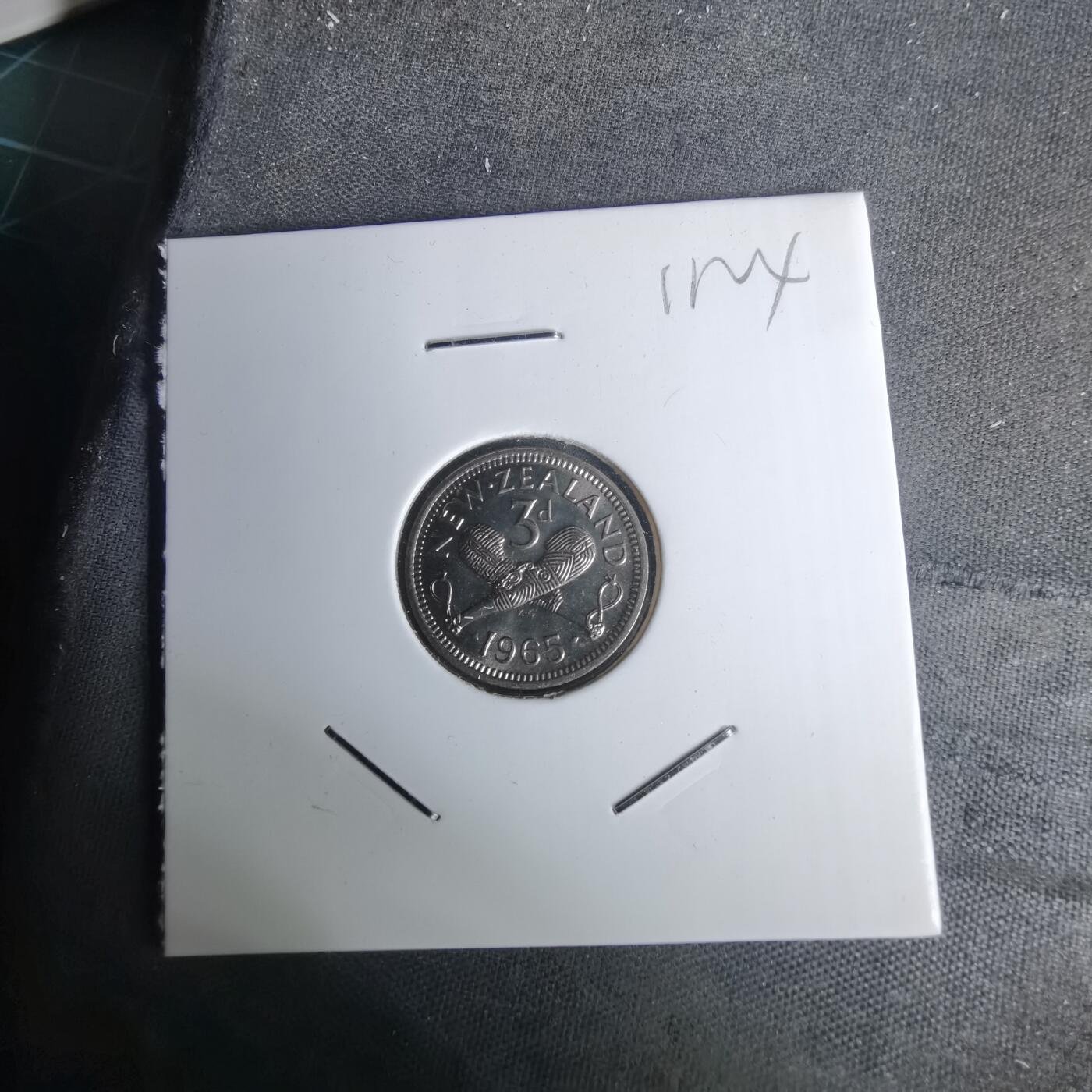 沼泽如烟--第1011场 新西兰1965年3便士