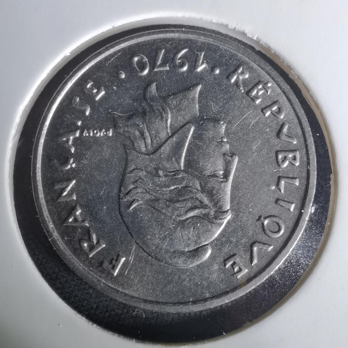 沼泽如烟--第1010场 法属新喀里多尼亚1970年10法郎