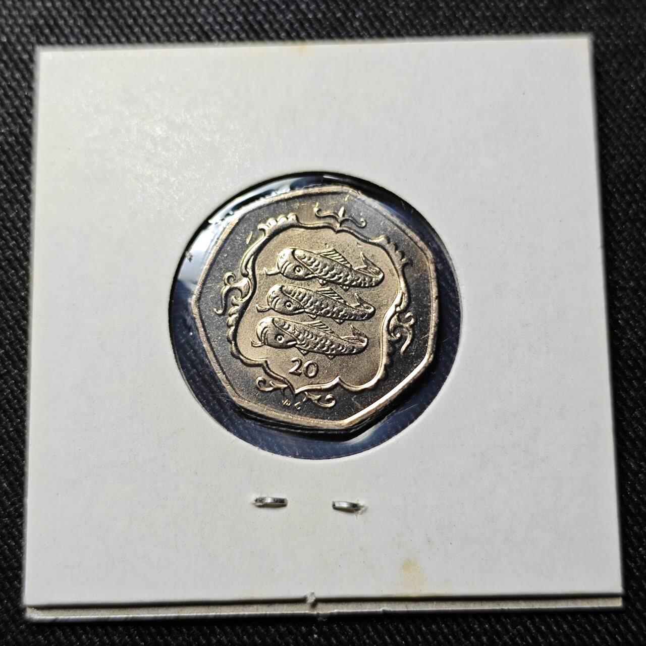 KK钱币收藏小铺   套币 批量/好品散币专场 2月预留时间 周末发货  1986马恩岛20便士 好品