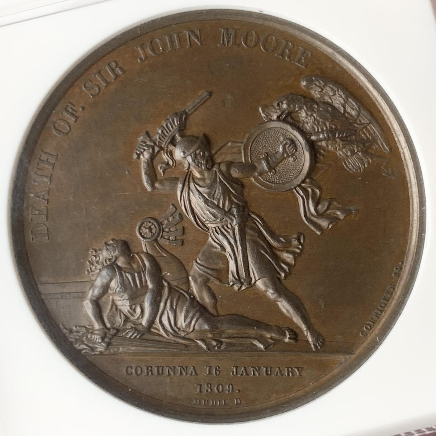 掌中浮雕-藏着的欧洲第053场 NGC MS62 : 1820英国约翰摩尔爵士纪念铜章, 41mm