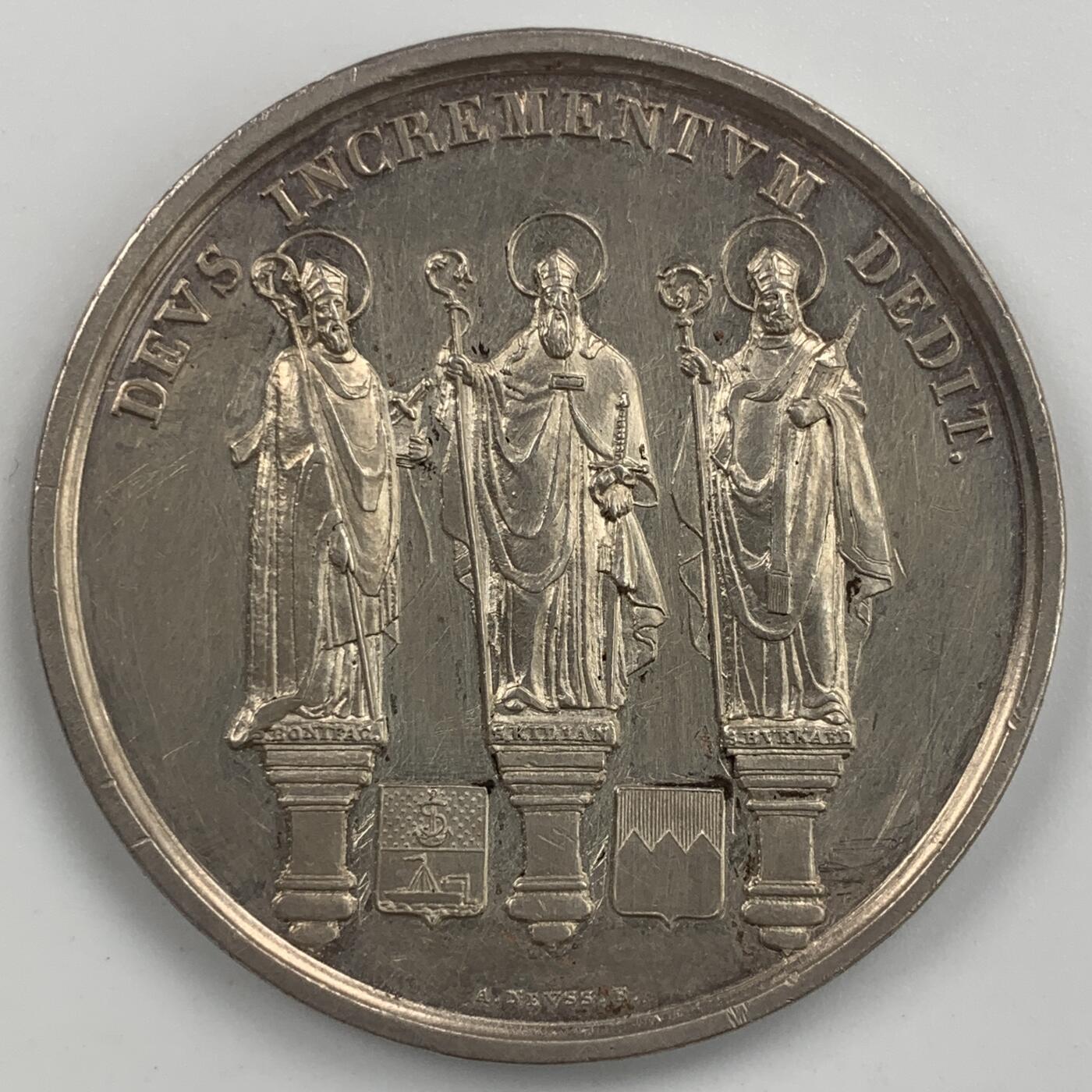 掌中浮雕-藏着的欧洲第053场 1843年德国维尔茨堡银章，40.8mm，26g