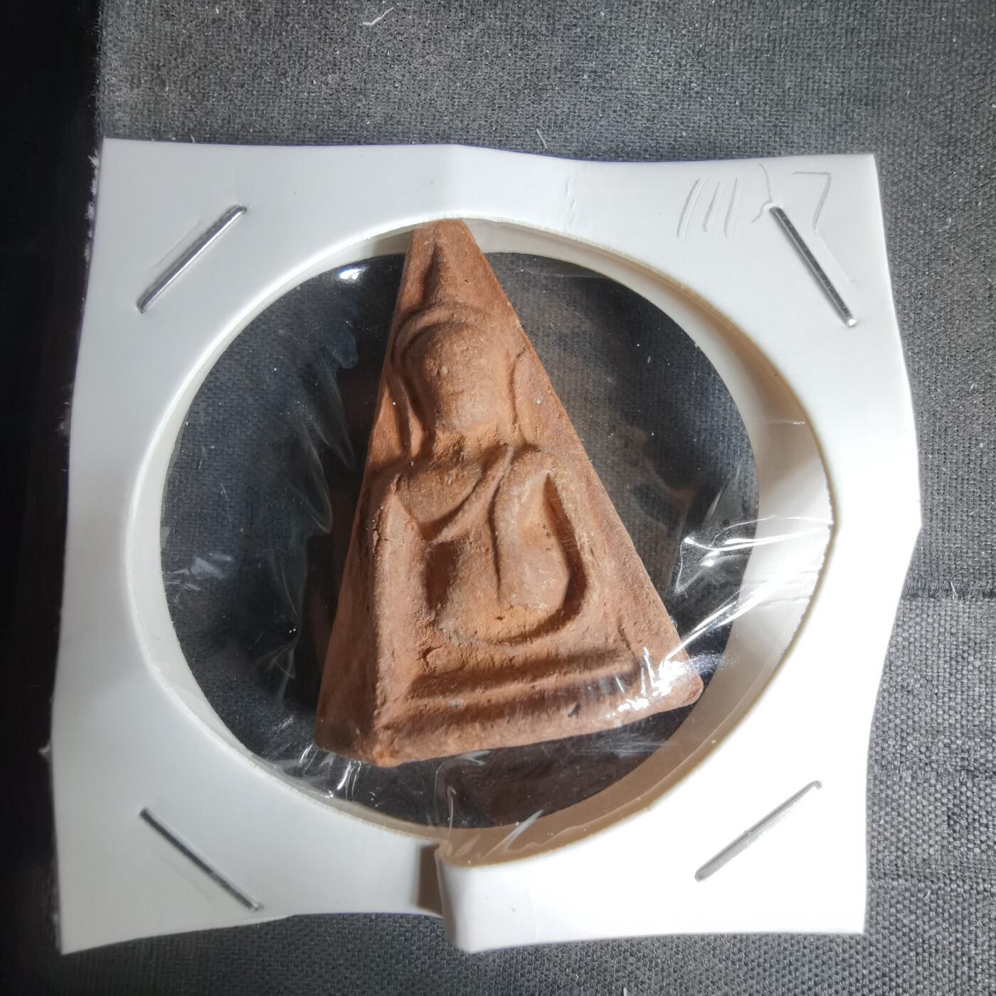 沼泽如烟--第1011场 泰国南帕亚佛牌（女王佛），属于泰国五大古佛之一