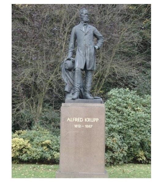 【艺术】德国艺术大章1892年 克虏伯军火商父子及雕像高浮雕大镀金章 42MM