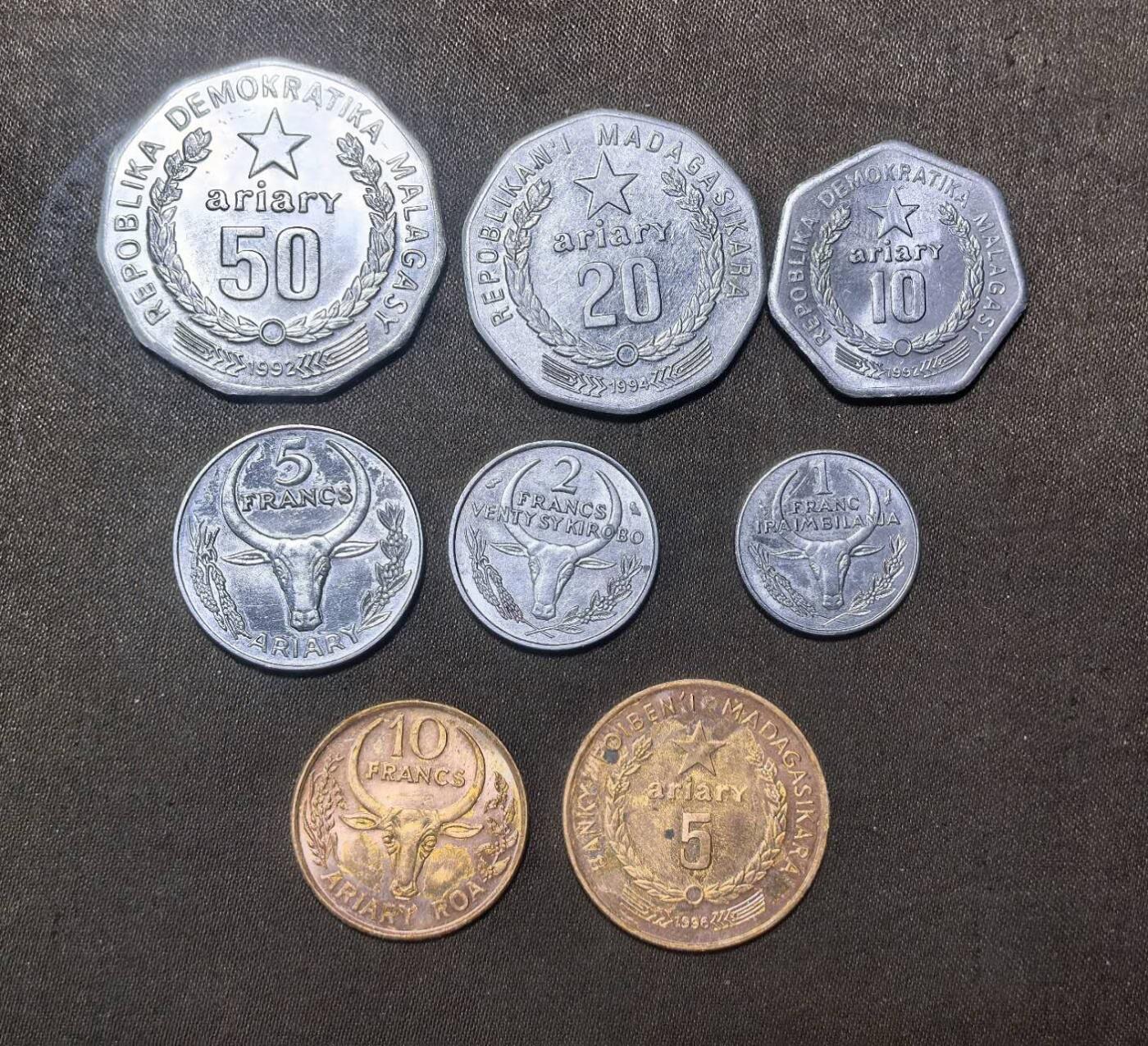 北京马甸外国币专卖第148期，外国币，中国早期纪念币专场，陆续上拍，欢迎关注