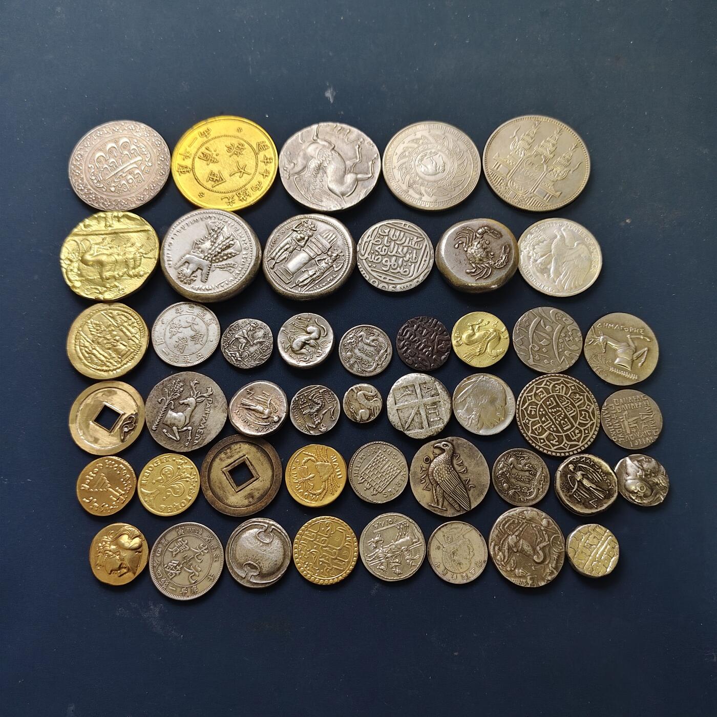 【全场包邮】纯粹捡漏拍509场 【批量】世界各国仿古纪念章46枚一组-共计489克