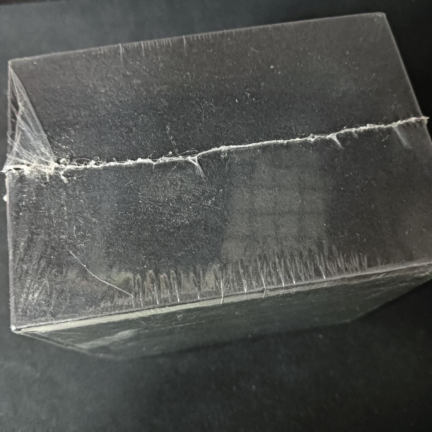 花开卡拍第61期（3月7号周六截拍，品控勿拍!!!拍品不寄存，运费5元（新疆需补运费差价或顺丰到付），自制卡难免瑕疵，可能存在轻微撞角爆边等出厂瑕疵，品控介意勿拍！） 【新疆顺丰到付】卡玩帕克璇哥神州群英志，第二弹，三工艺，粗闪，红碎，普卡，全新未拆封，品相未知无法售后介意勿拍