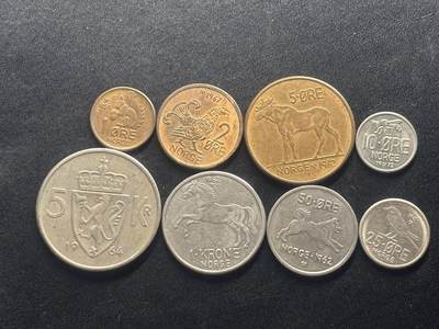 邮泉阁限时拍卖第四十二场（硬币在国外。请付邮费6元。） - 挪威奥拉夫五世国王8枚