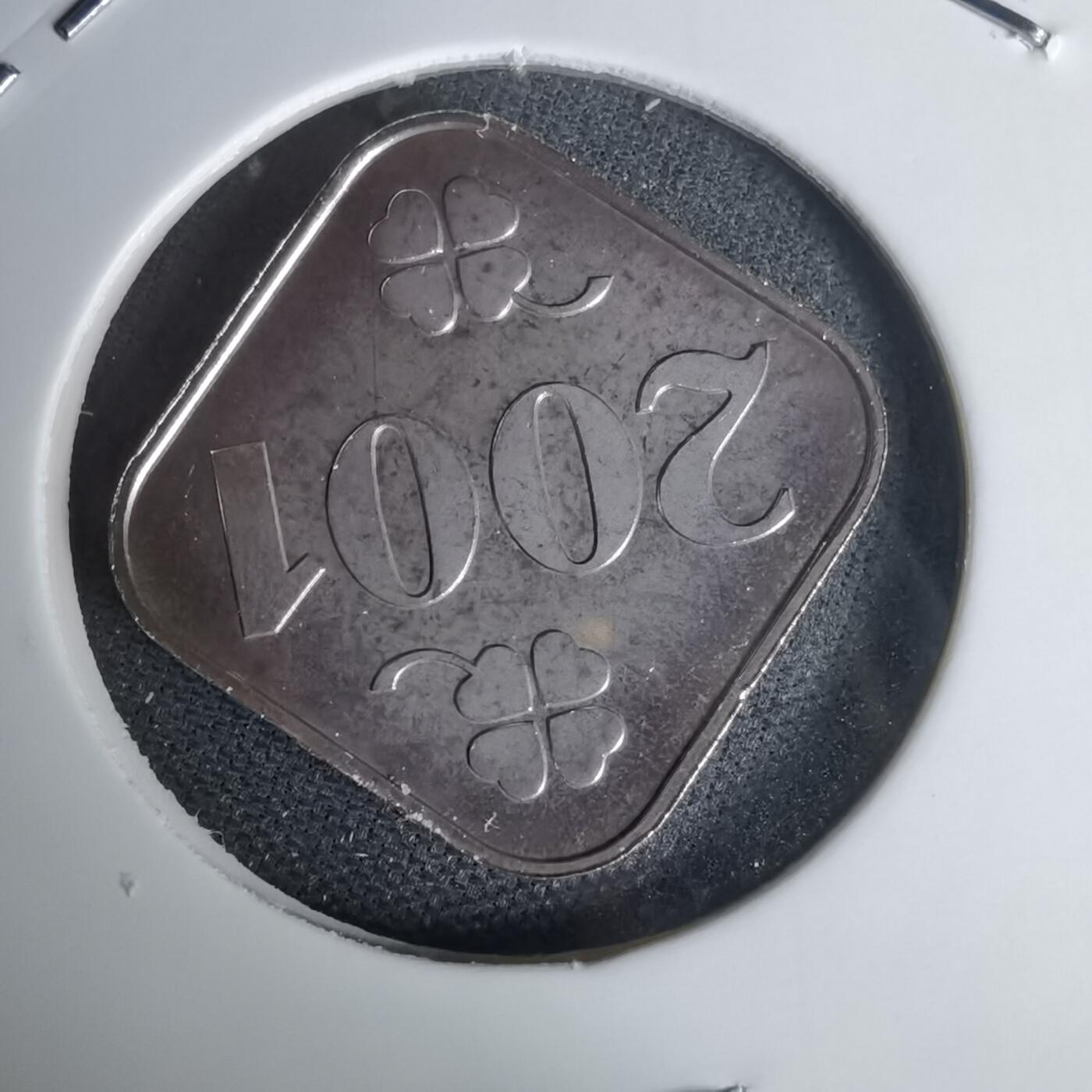 沼泽如烟--第1011场 小天使2001年4.3克纯银章