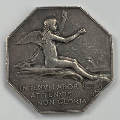 掌中浮雕-藏着的欧洲第053场 - 法国里昂商会八角银章，对边41.6mm，35.6g，奥斯卡·罗蒂作品