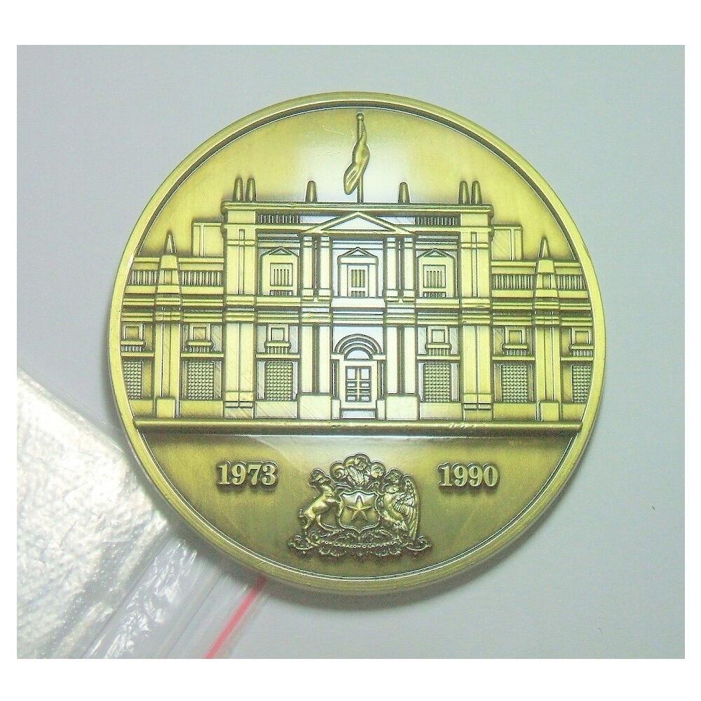 【艺术】智利艺术大章 独裁者总统皮诺切特+总统府 高浮雕精制超大铜章 70MM 102克