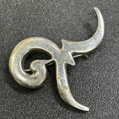 西秦中古拍卖第七十九期  - 泰国 泰皇拉玛九世国王徽记纪念章