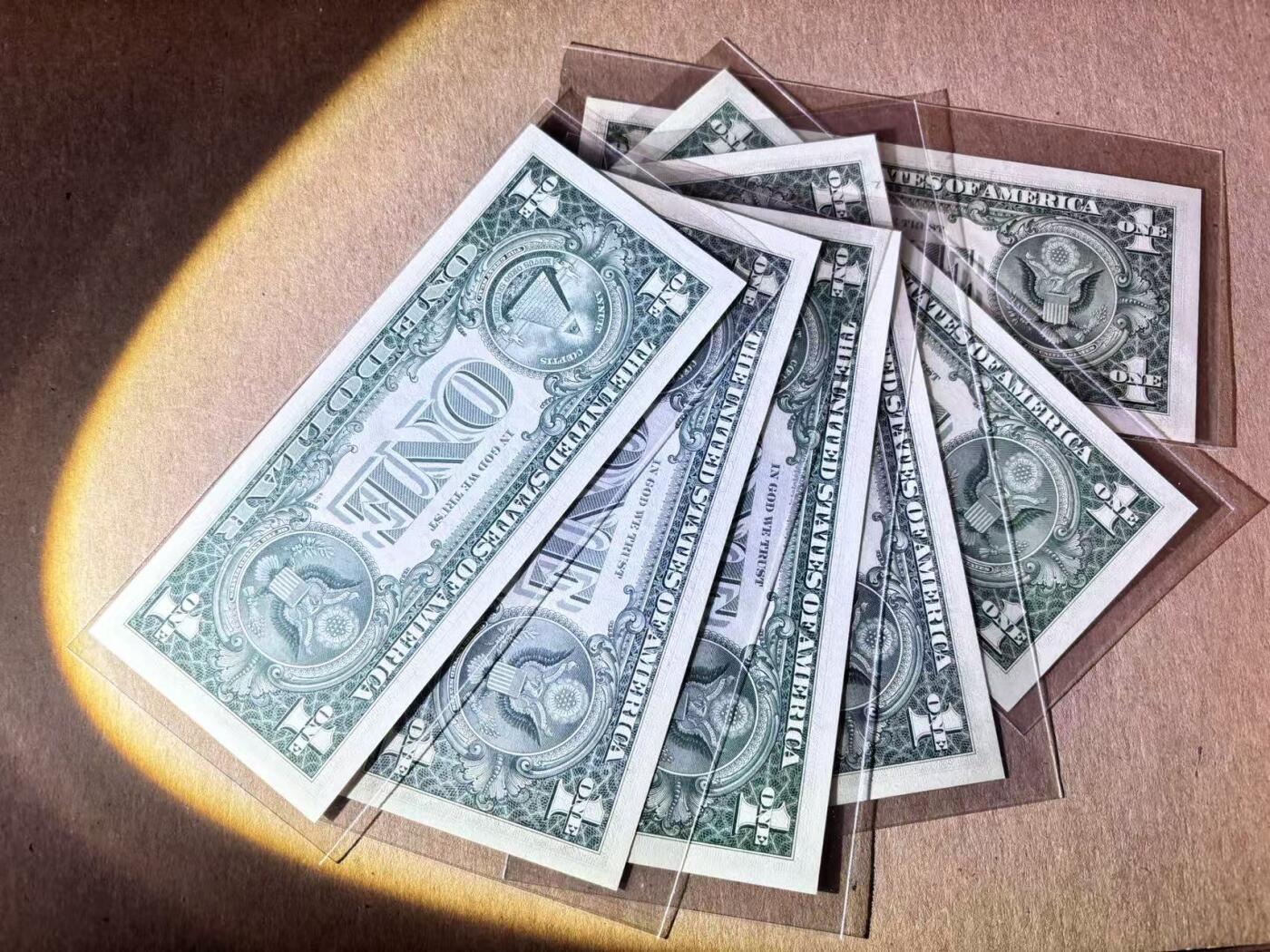 (800期大拍拍品火热征集中🔥）【Blue Auction】世界纸币精拍第790期——18级TOP拍卖/信誉/品质/专业/高效💫  【一组12张12区 含无47】美国 1963年1美金 全新UNC（个别轻微瑕疵）