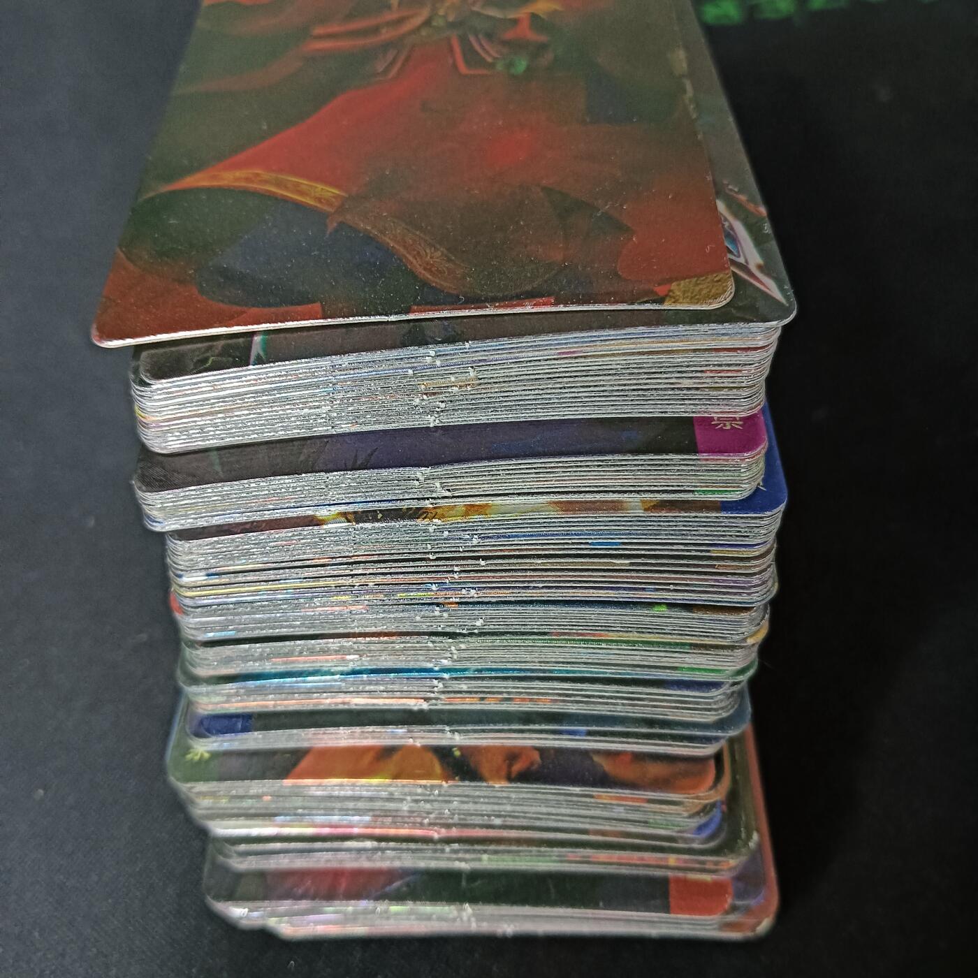 花开卡拍第61期（3月7号周六截拍，品控勿拍!!!拍品不寄存，运费5元（新疆需补运费差价或顺丰到付），自制卡难免瑕疵，可能存在轻微撞角爆边等出厂瑕疵，品控介意勿拍！） 【新疆顺丰到付】鲁艺摩点众筹水浒英雄榜（普通油墨暗黑版），130+张，鲁艺经典渣渣卡，品相一般默认瑕疵介意勿拍