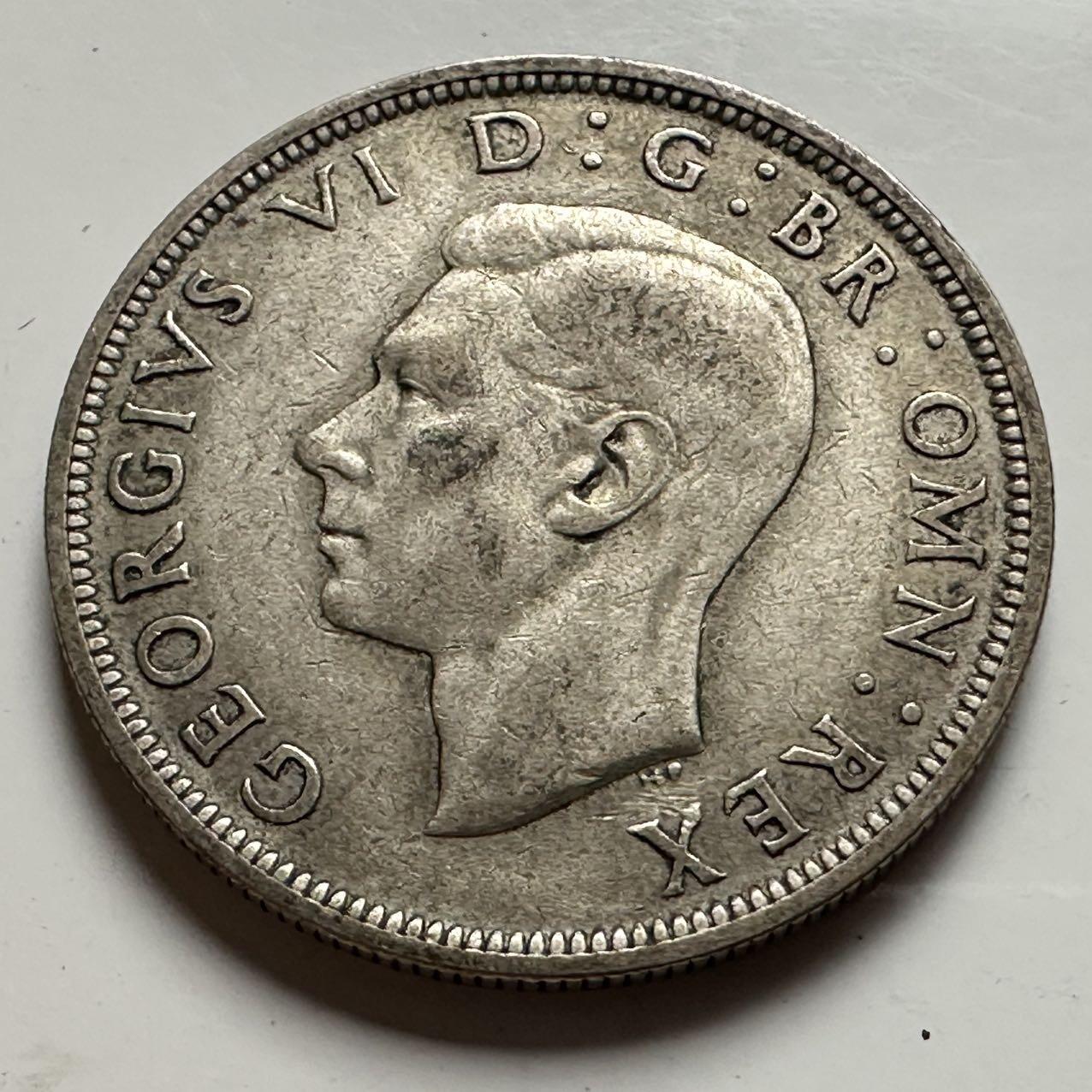 🌹外币初藏🌹🐯2026年第24场  每周二四六晚8️⃣点 接代拍 英国1937年1/2克朗银币 14.1克50%银