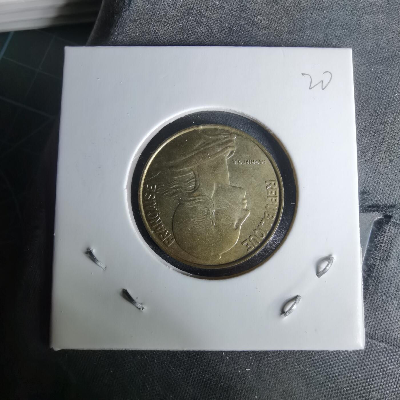 沼泽如烟--第1010场 法国1997年20分