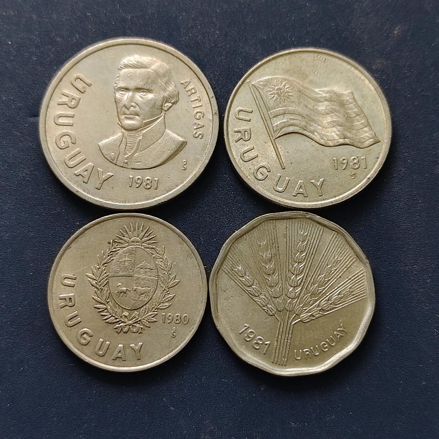 【全场包邮】纯粹捡漏拍508场 乌拉圭1980-1981年4枚套币