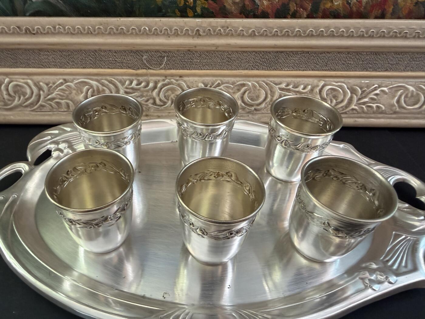 海外回流精品专场（五） 法国回流老包银酒具一套（盘尺寸：24cmX13.7cm，酒杯：4cmX3.4cm）