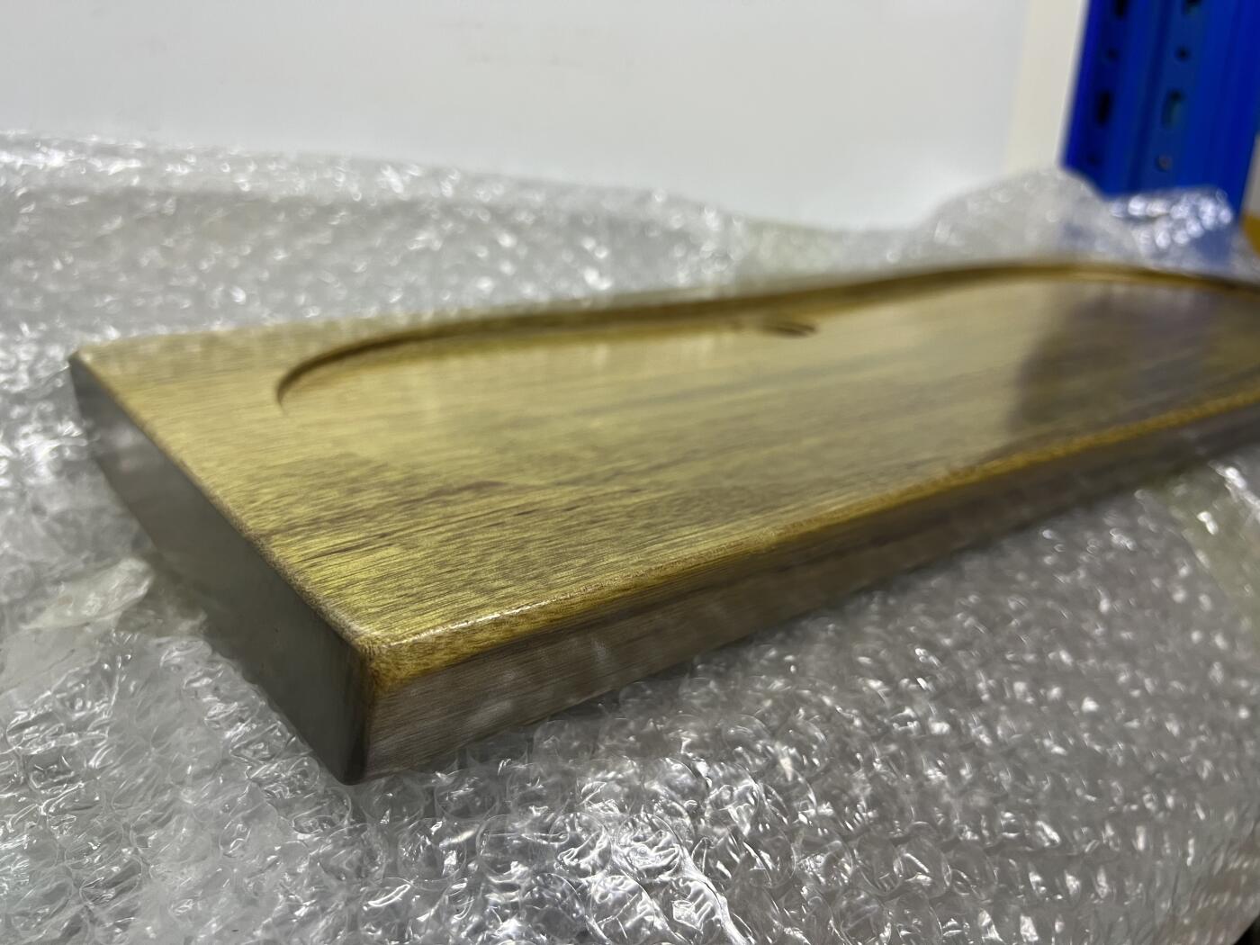 零元拍：金丝楠茶盘 金光闪闪。尺寸约：59.5/23.5/3.3CM。