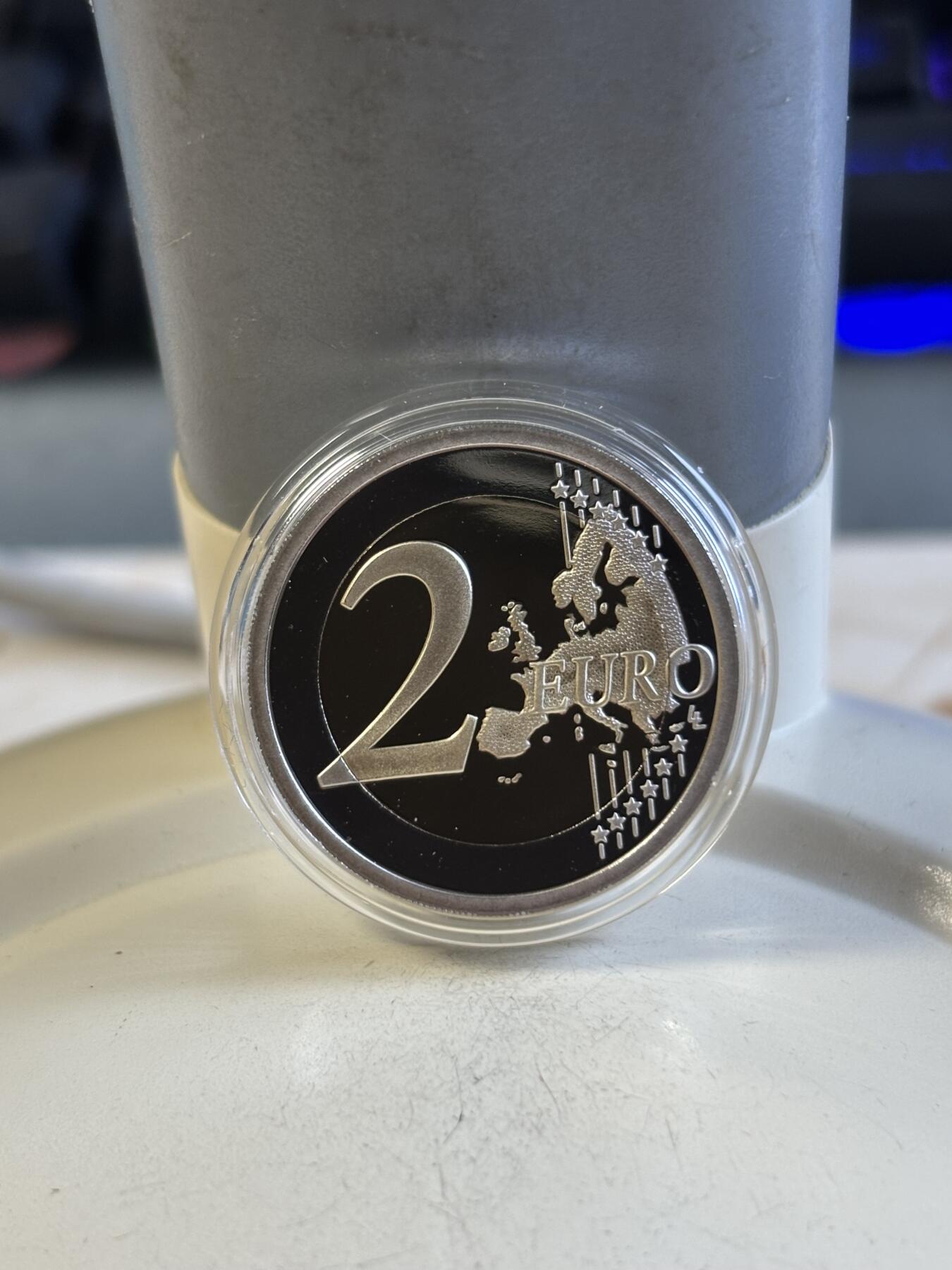 第192期拍卖 意大利2023年人物曼佐尼2欧精制双色纪念币