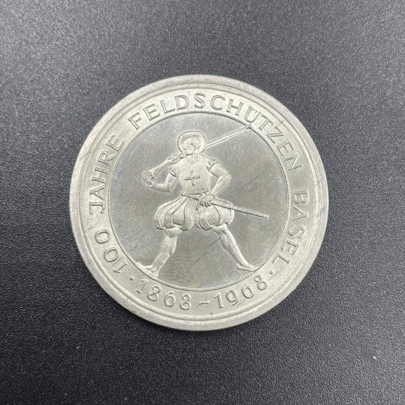 「木头集藏」章牌专场-第69场 W. Hege～1968年瑞士巴塞尔射击节银章 ，直径：33mm，15 g，背面标有厂铭和含银量900。  