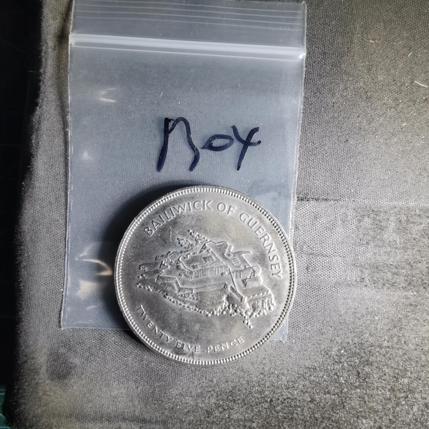 沼泽如烟--第1013场 根西1977年25便士纪念币