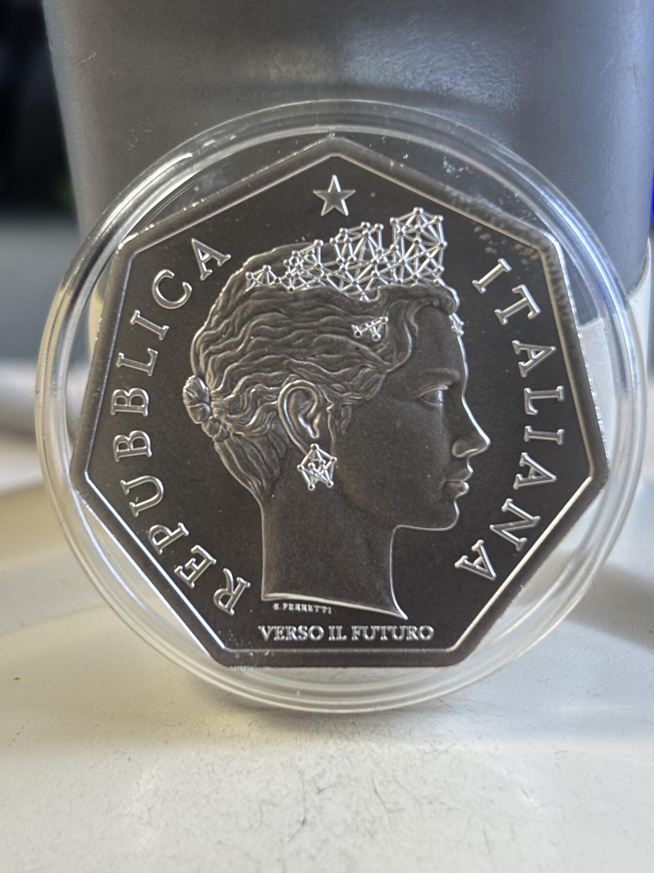 第192期拍卖 意大利2024年七国集团G7首脑峰会主宾国女神银币，925银，20.24克，发行4000枚