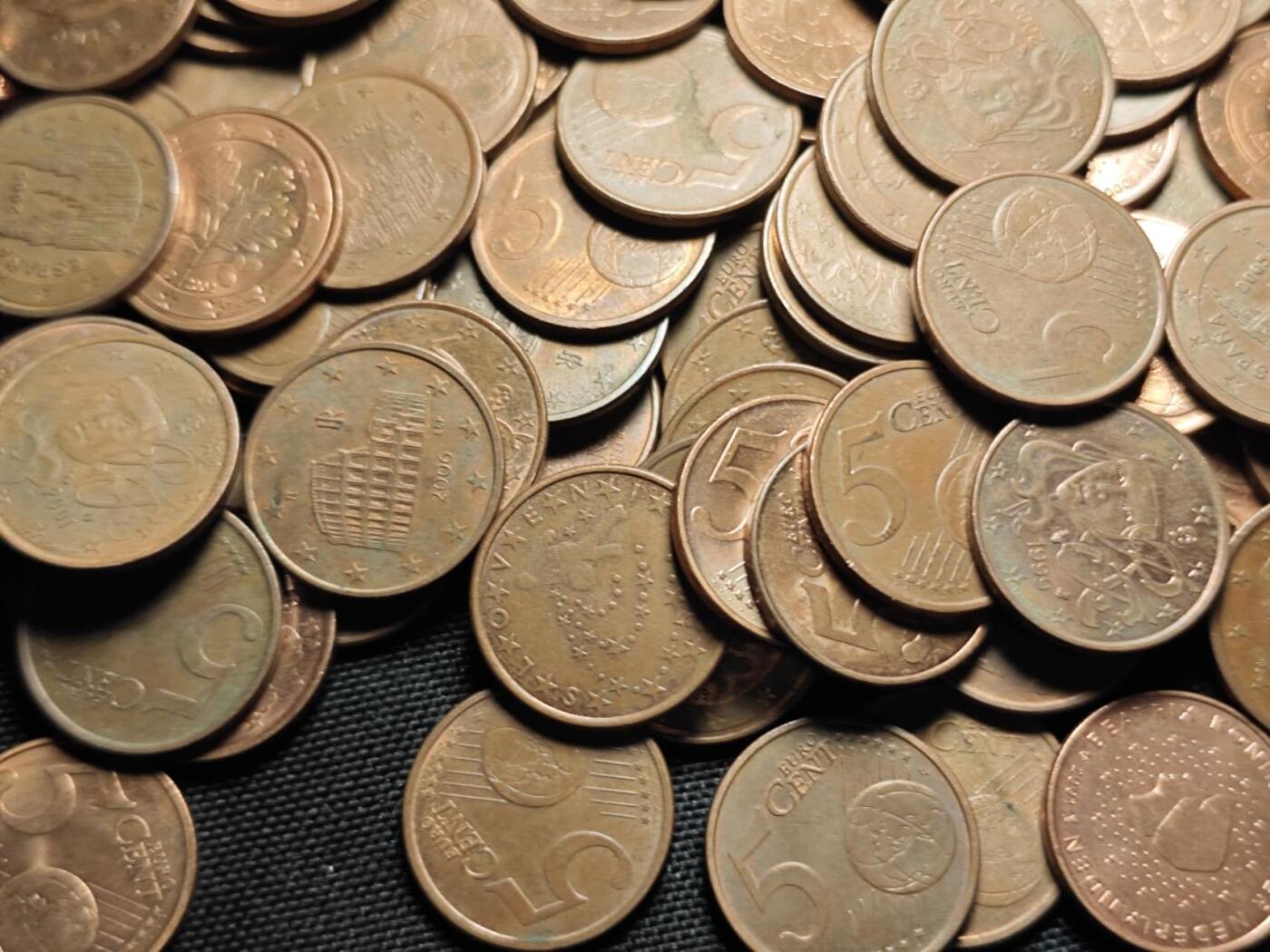 KK钱币收藏小铺   套币 批量/好品散币专场 2月预留时间 周末发货  各国5欧分一组695枚 面值34.75欧元